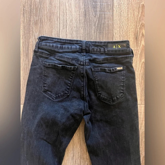 Armani Exchange Women’s J25 Black Super Skinny Steped Hem Size 26 - Picture 6 of 8